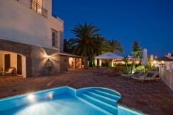 Luxury Cortijo / Hotel in Fuengirola