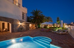 Luxury Cortijo / Hotel in Fuengirola